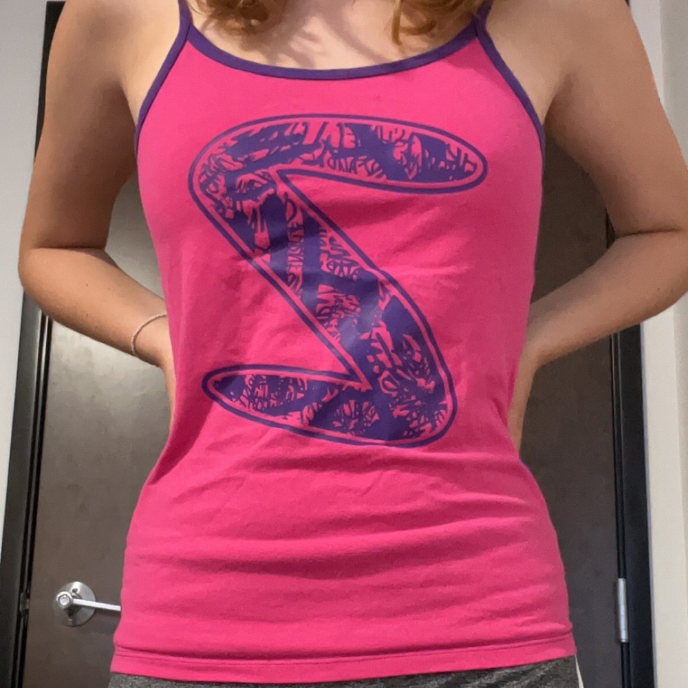 Small activewear tank